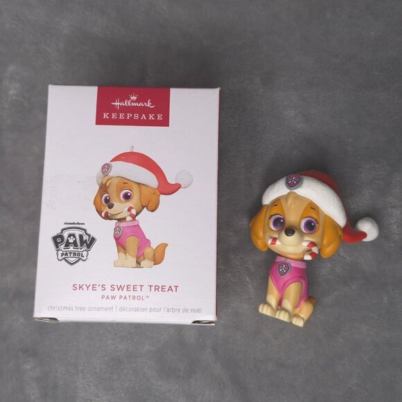 Hallmark Keepsake Paw Patrol Skyes Sweet Treat Ornament Christmas Decor 2024 - Picture 1 of 7